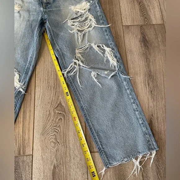Moussy Vintage Japanese Denim Distressed Jeans
Size 29 High Rise Straight - Picture 8 of 9